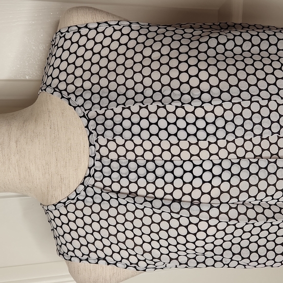 MICHAEL michael kors white black pleated top size S - Picture 3 of 11